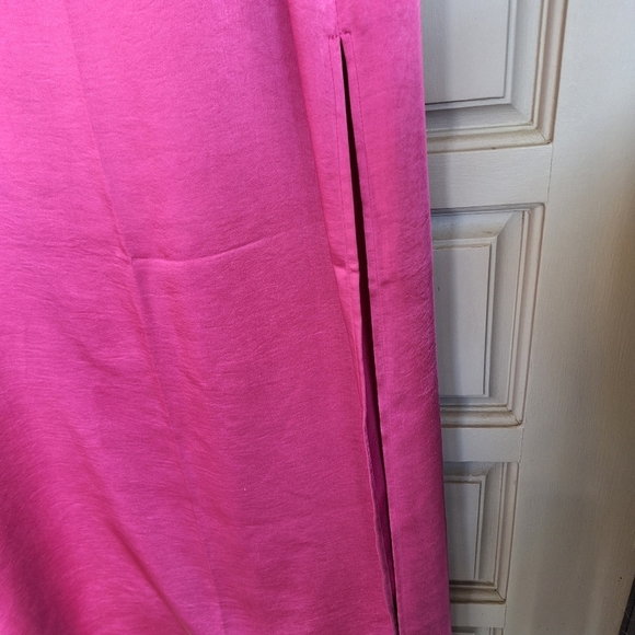 Forever 21 Junior Maxi Skirt Fuchsia SzM Side Zip Deep Slit Runs Small - Picture 5 of 8